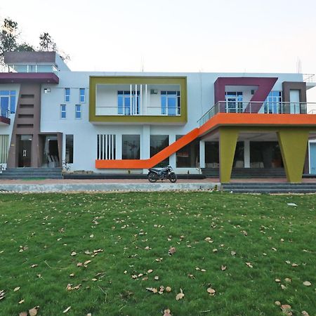 Hotel O Shri Shyam Lawn & Resort Sitapur  Εξωτερικό φωτογραφία