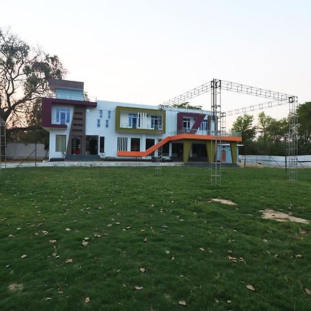 Hotel O Shri Shyam Lawn & Resort Sitapur  Εξωτερικό φωτογραφία